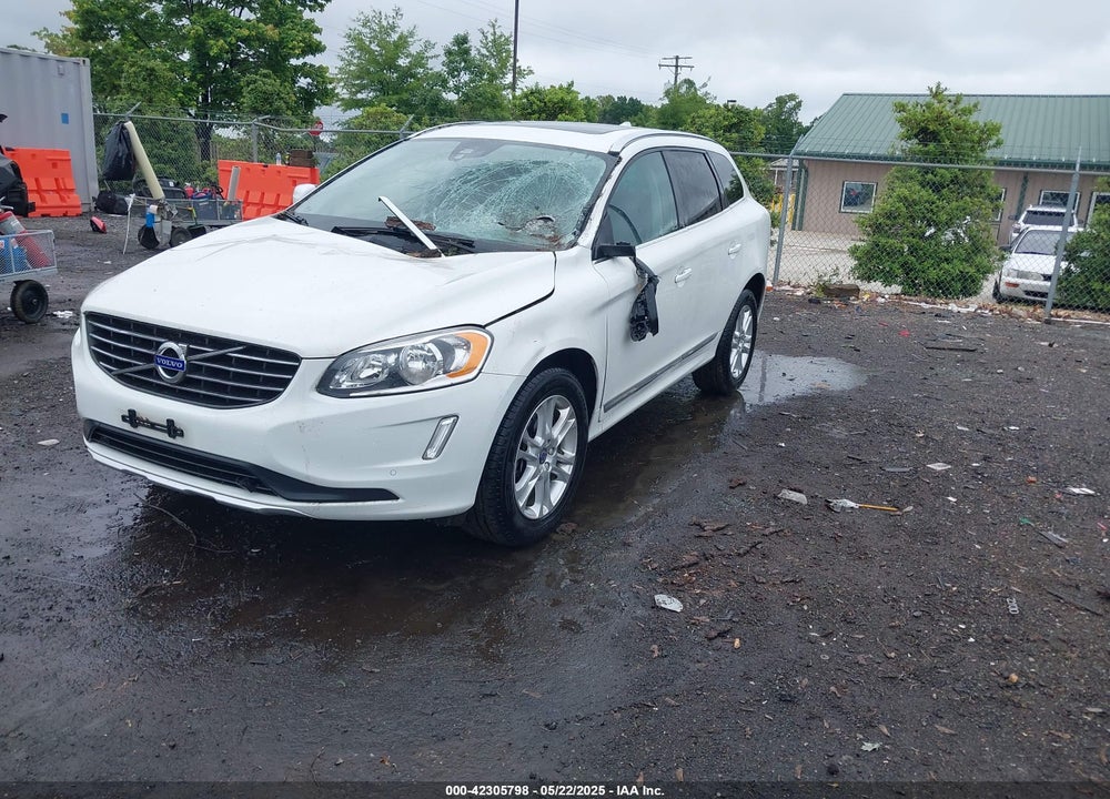 2015 VOLVO XC60 VIN: YV440MDK4F2742688