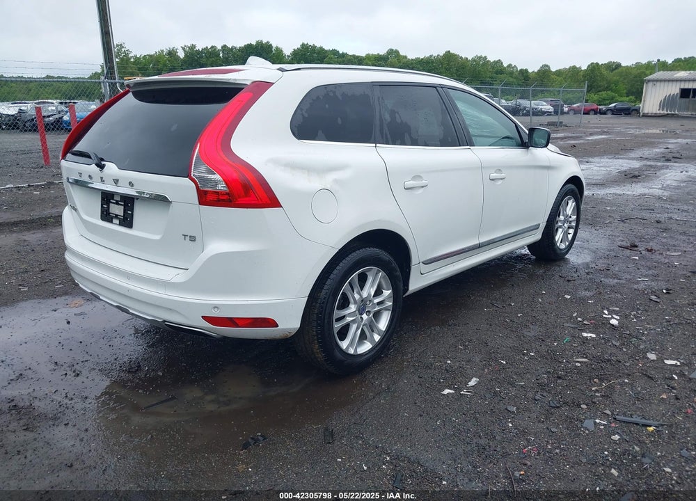 2015 VOLVO XC60 VIN: YV440MDK4F2742688