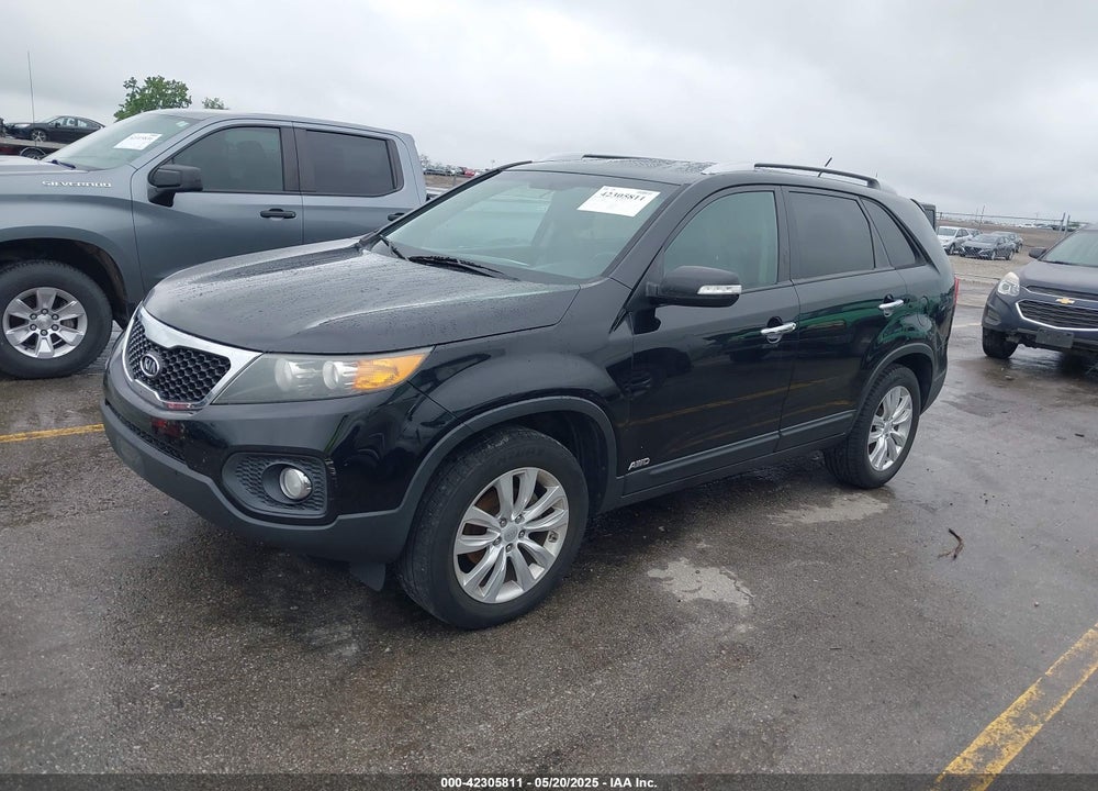 2011 KIA SORENTO VIN: 5XYKUDA26BG062374