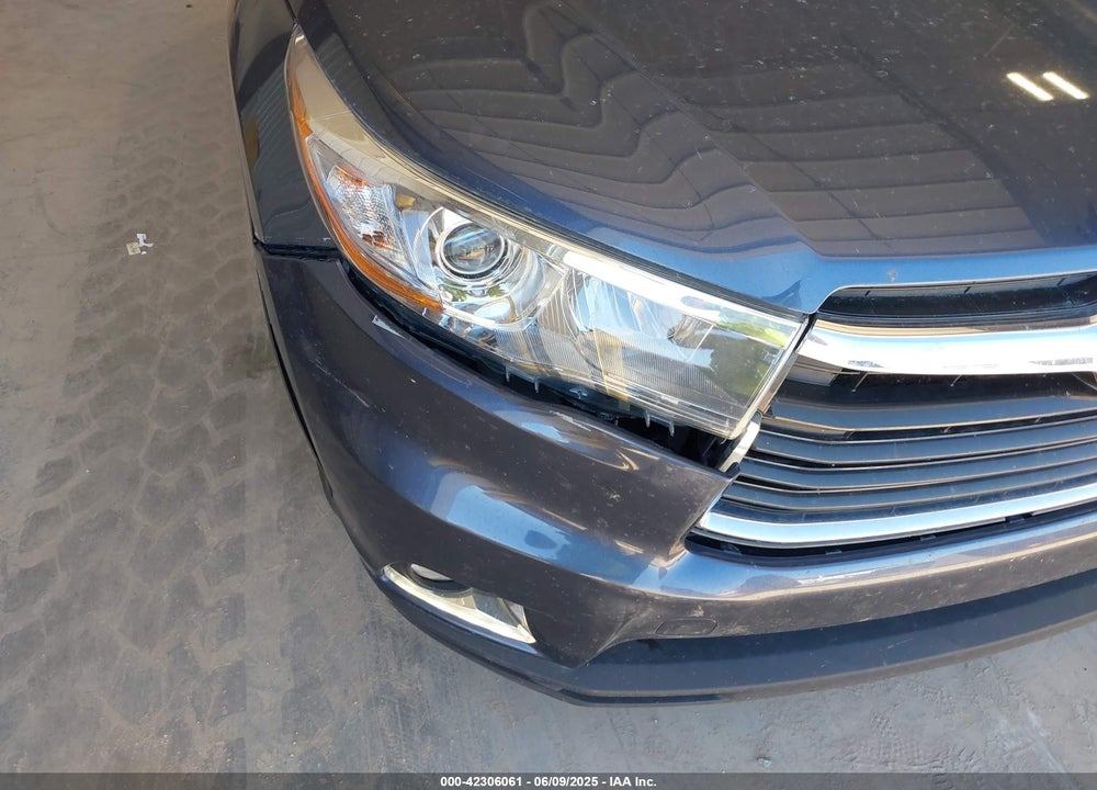 2015 TOYOTA HIGHLANDER LIMITED PLATINUM V6/LIMITED V6 VIN: 5TDDKRFH7FS106349
