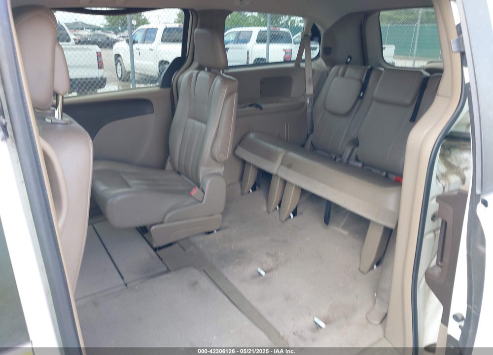 2012 CHRYSLER TOWN & COUNTRY TOURING VIN: 2C4RC1BG2CR278469