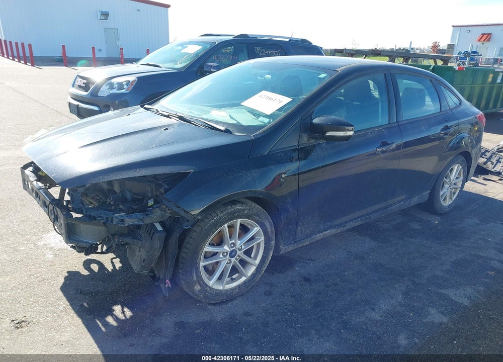 2015 FORD FOCUS VIN: 1FADP3F21FL385654