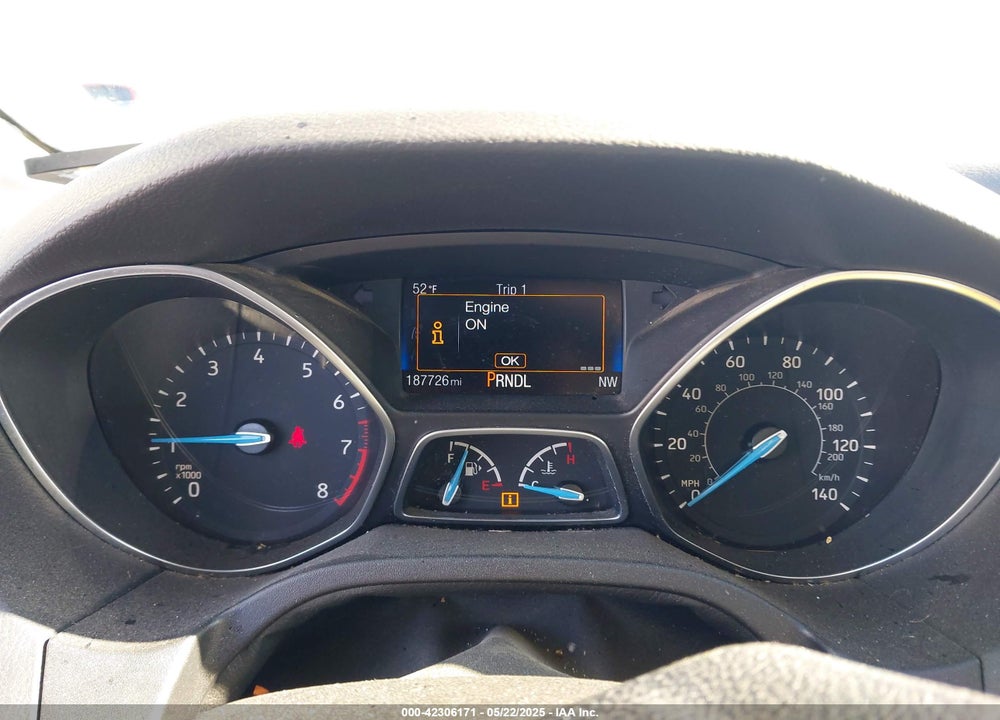 2015 FORD FOCUS VIN: 1FADP3F21FL385654