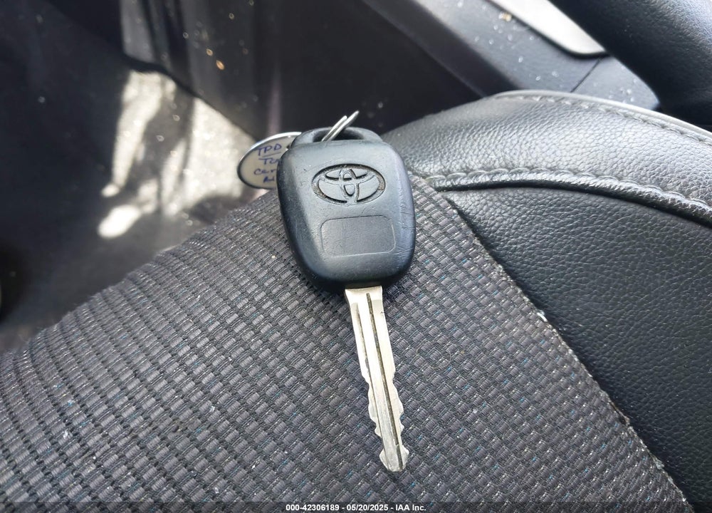 2015 TOYOTA COROLLA S PLUS VIN: 2T1BURHE5FC282751