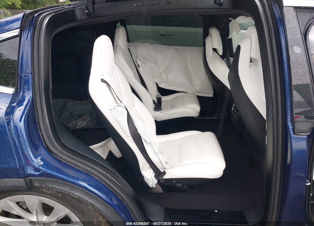 2017 TESLA MODEL X VIN: 5YJXCBE2XHF060702
