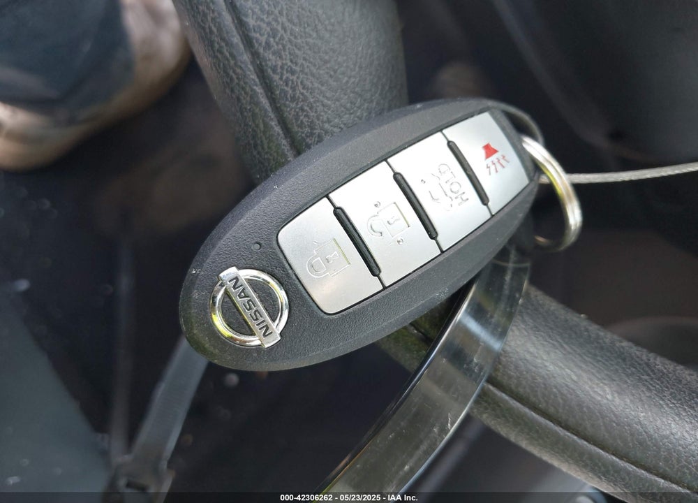 2020 NISSAN VERSA SV XTRONIC CVT VIN: 3N1CN8EV2LL833925