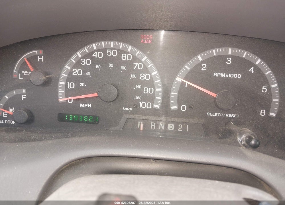 2003 FORD F-150 LARIAT/XLT VIN: 1FTRW08L03KC44731