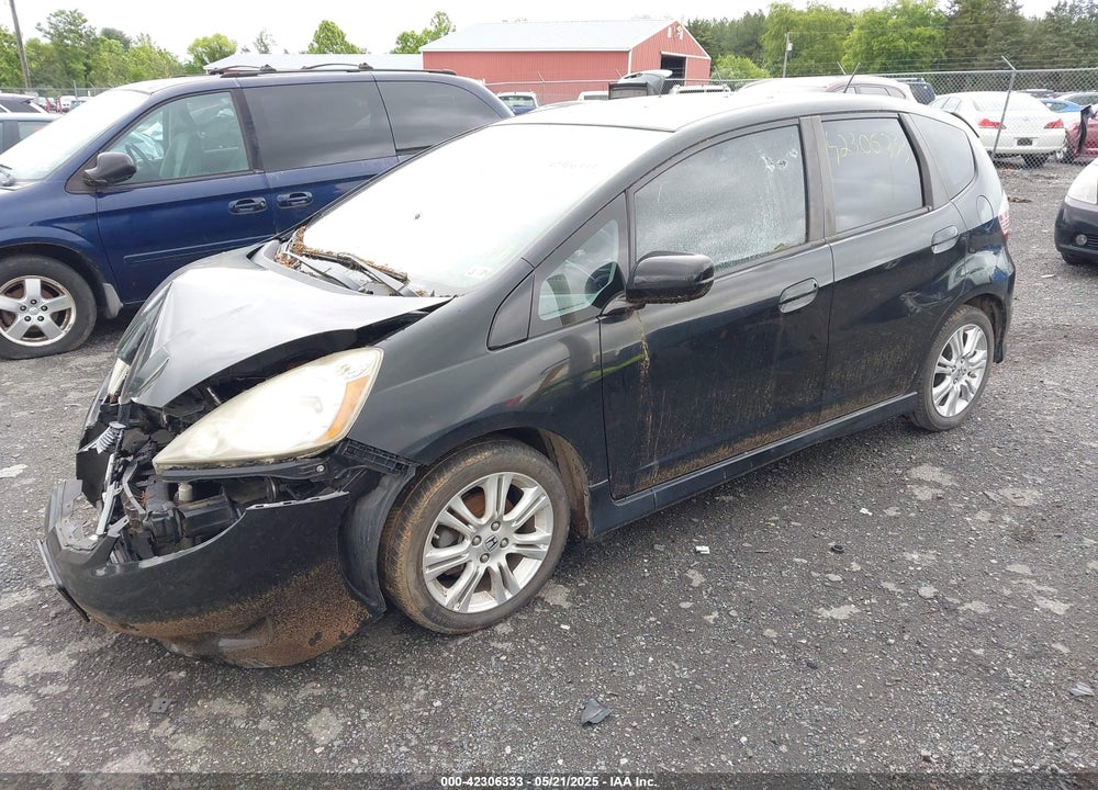 2009 HONDA FIT VIN: JHMGE88469S055316