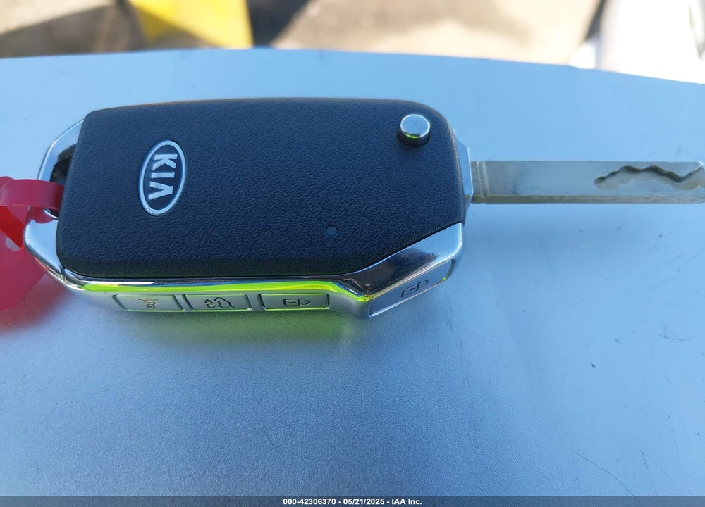 2021 KIA SOUL VIN: KNDJ23AU6M7793805