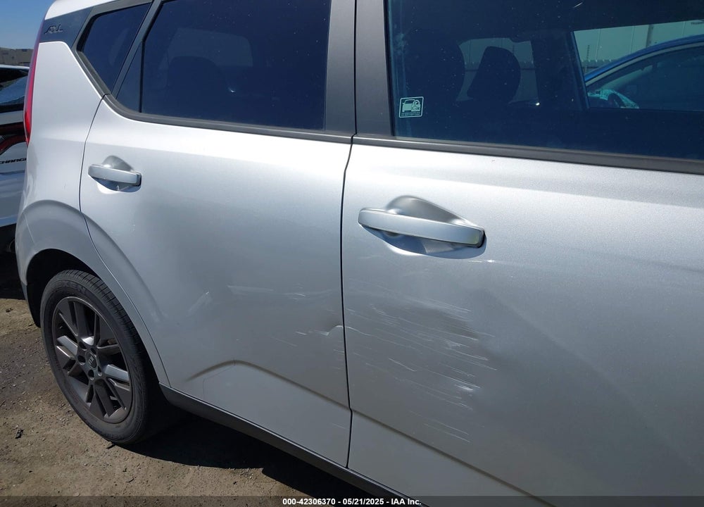2021 KIA SOUL VIN: KNDJ23AU6M7793805