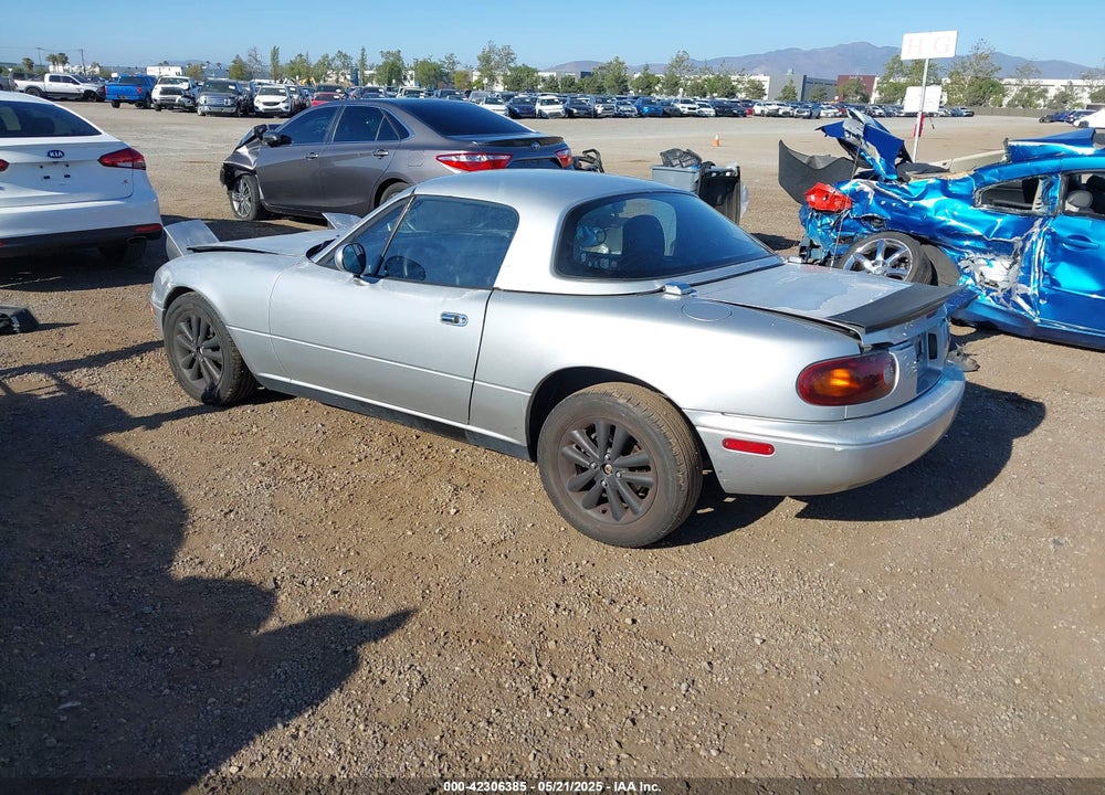 1990 MAZDA MX-5 MIATA VIN: JM1NA3512L0146684