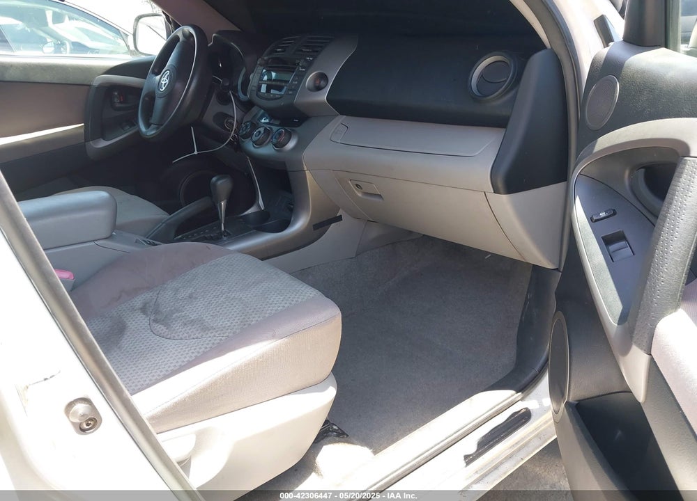 2006 TOYOTA RAV4 VIN: JTMZD33V465006948