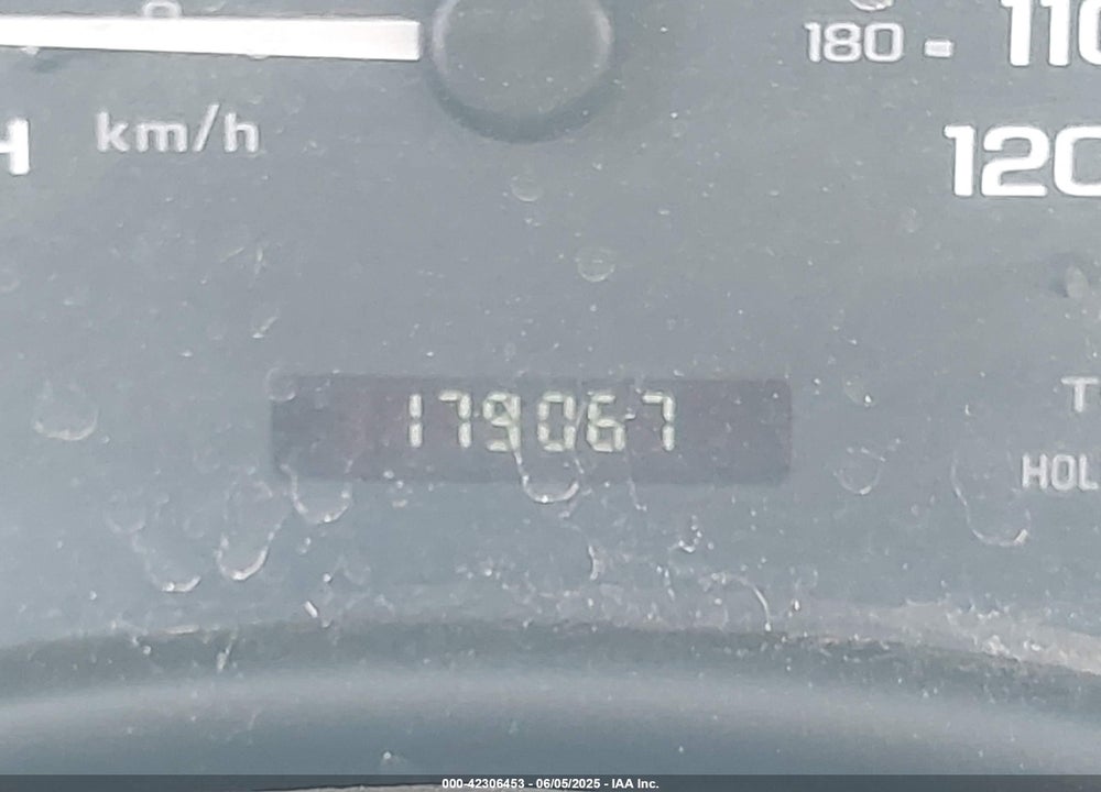 2004 CHEVROLET CLASSIC VIN: 1G1ND52F94M673997