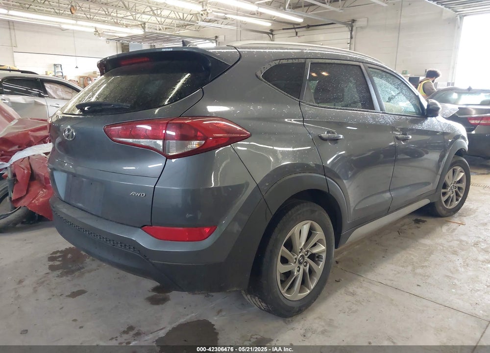 2018 HYUNDAI TUCSON SEL VIN: KM8J3CA45JU681289