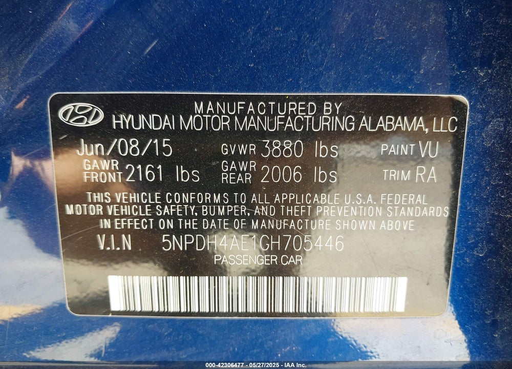 2016 HYUNDAI ELANTRA VIN: 5NPDH4AE1GH705446