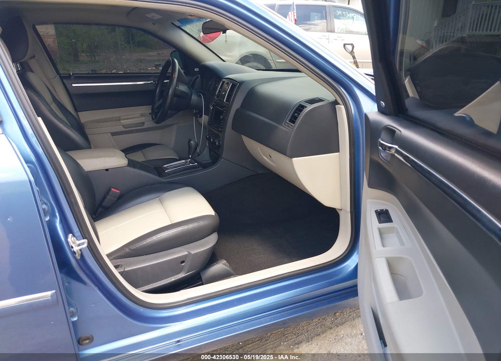 2007 CHRYSLER 300 VIN: 2C3KA53G57H705964