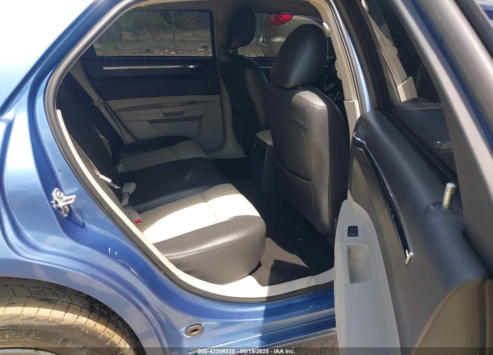 2007 CHRYSLER 300 VIN: 2C3KA53G57H705964
