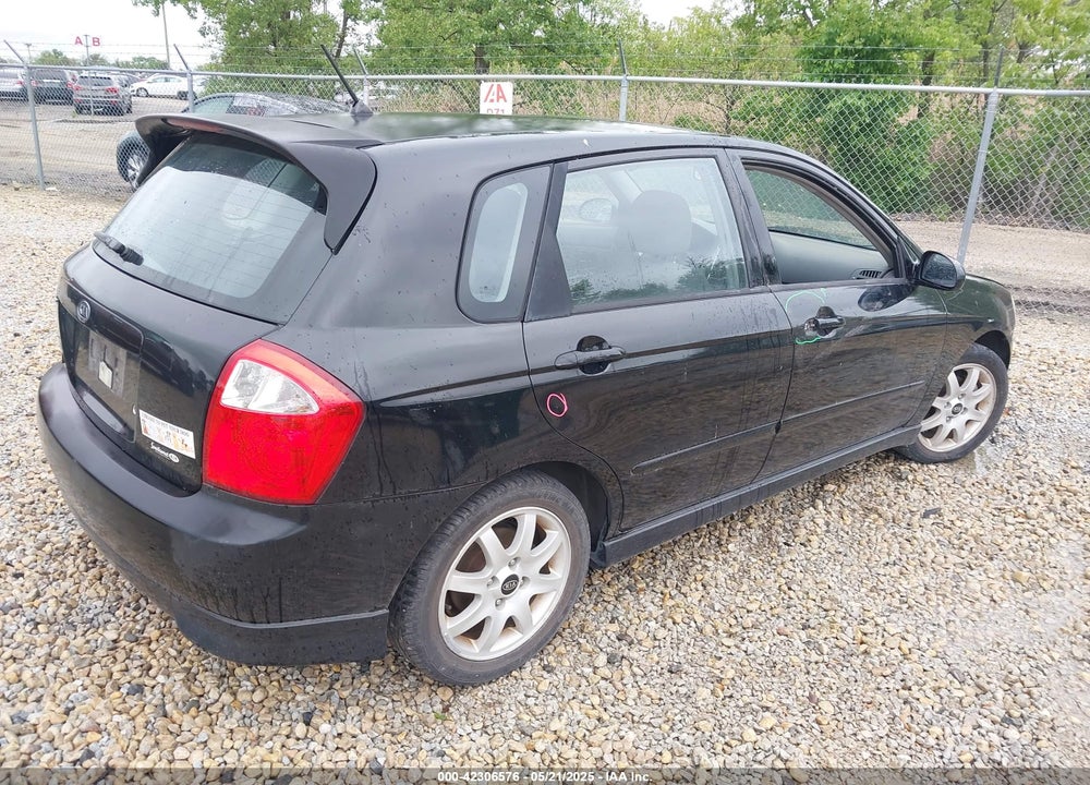 2005 KIA SPECTRA5 VIN: KNAFE161155072656