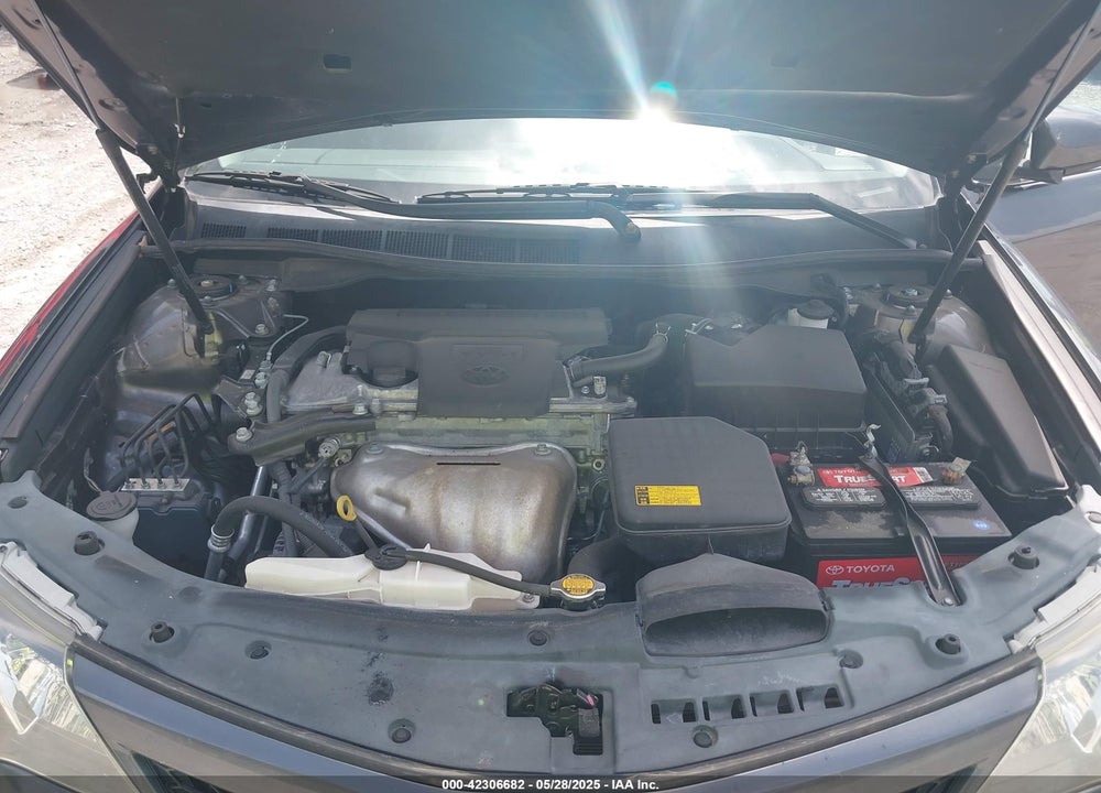 2014 TOYOTA CAMRY SE VIN: 4T1BF1FK1EU350836