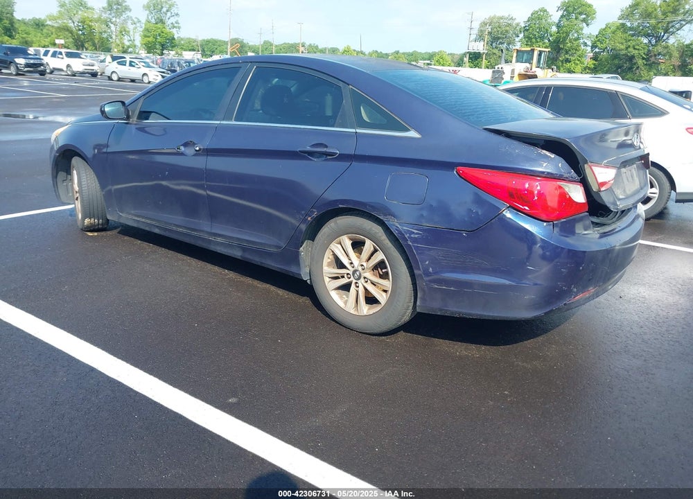 2013 HYUNDAI SONATA VIN: 5NPEB4AC7DH726866