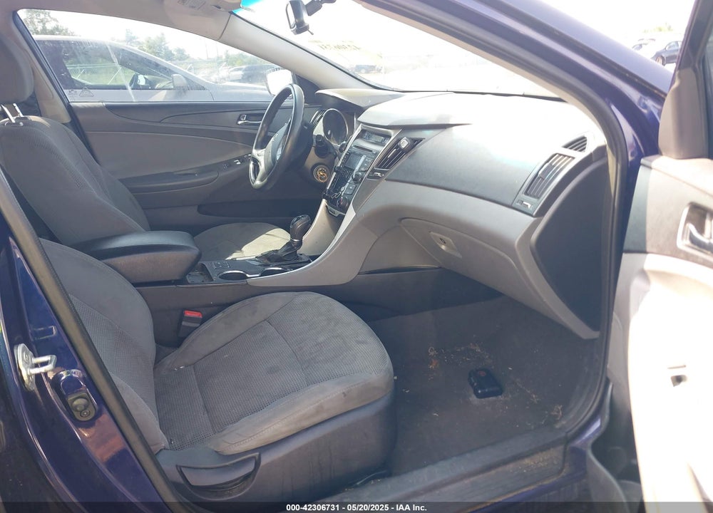 2013 HYUNDAI SONATA VIN: 5NPEB4AC7DH726866