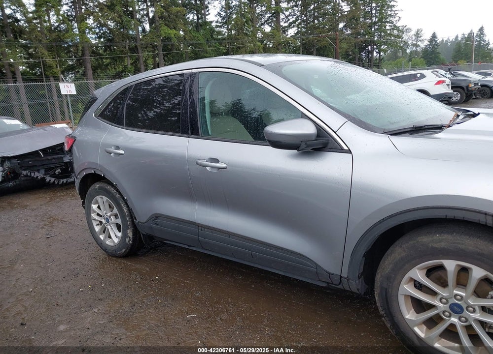 2021 FORD ESCAPE SE HYBRID VIN: 1FMCU0BZ4MUA38497
