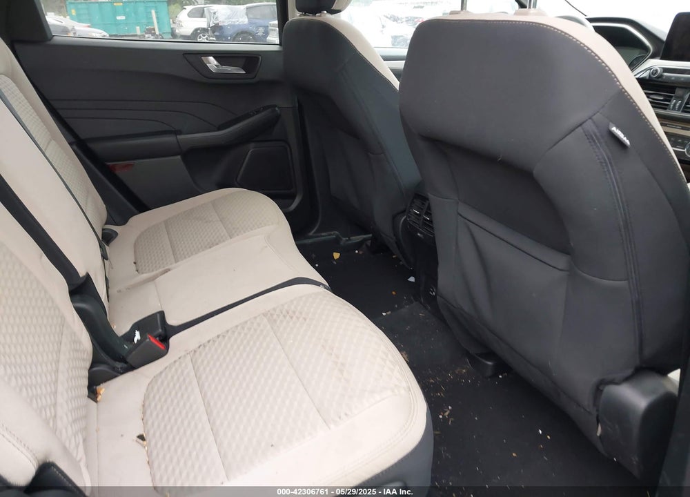 2021 FORD ESCAPE SE HYBRID VIN: 1FMCU0BZ4MUA38497