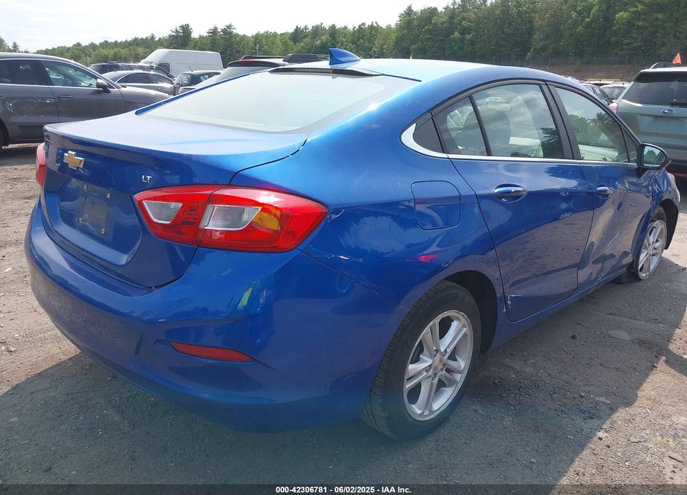 2017 CHEVROLET CRUZE VIN: 3G1BE5SM7HS553569