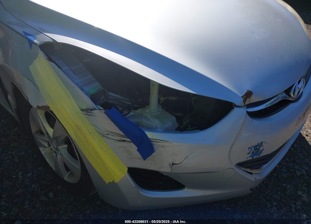 2013 HYUNDAI ELANTRA VIN: 5NPDH4AE1DH257091
