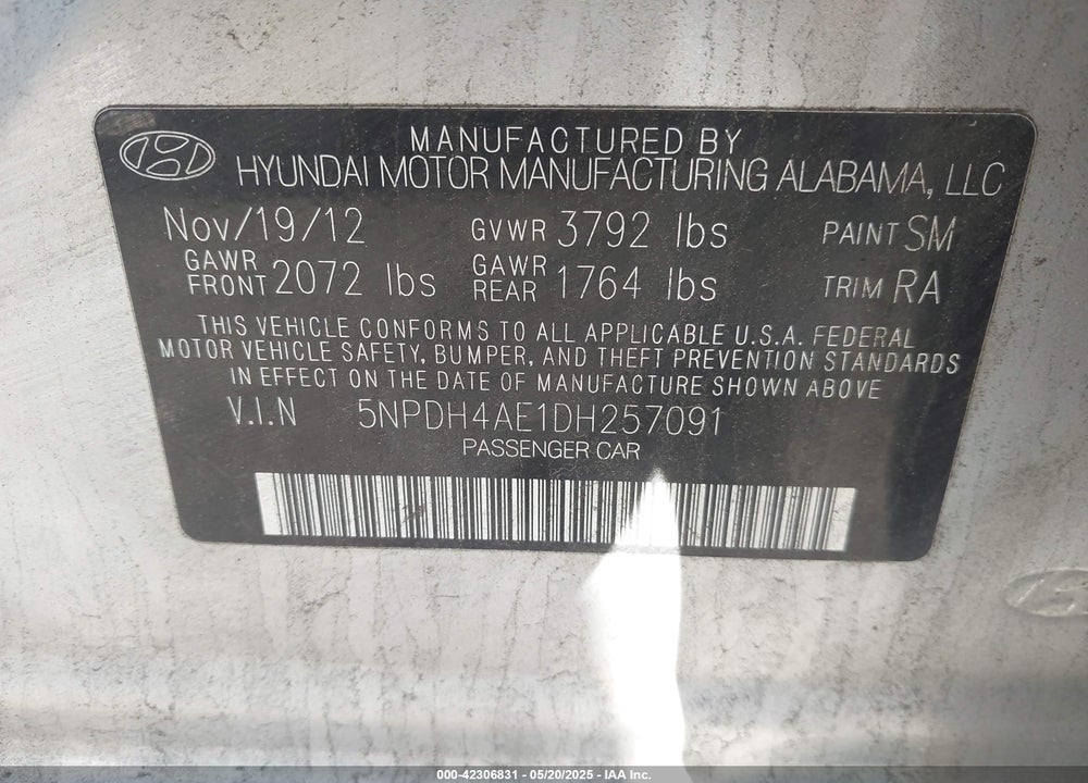 2013 HYUNDAI ELANTRA VIN: 5NPDH4AE1DH257091