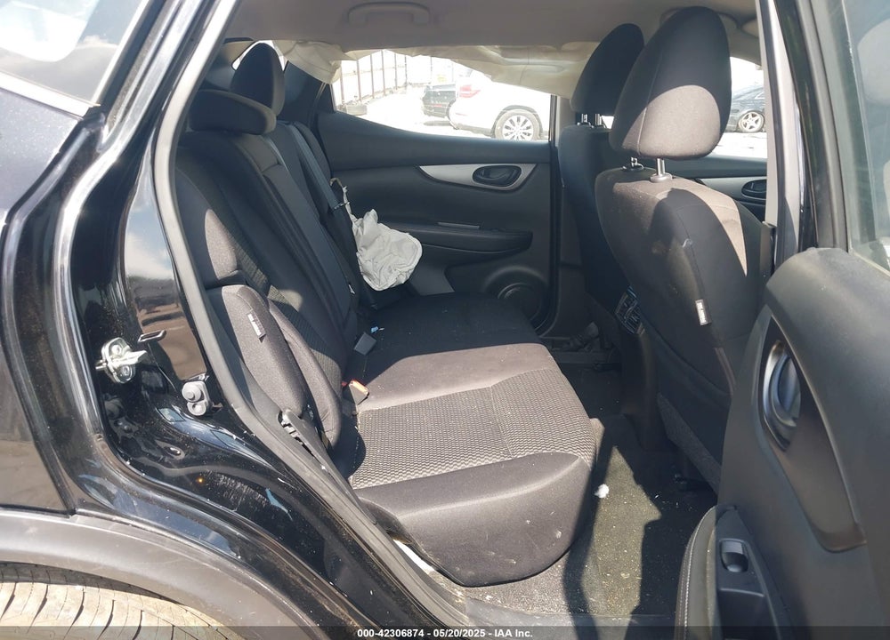 2022 NISSAN ROGUE SPORT VIN: JN1BJ1AW7NW475831