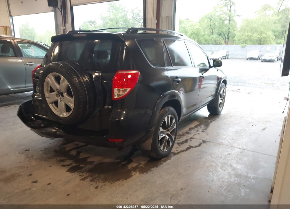 2008 TOYOTA RAV4 VIN: JTMBD32V785153206