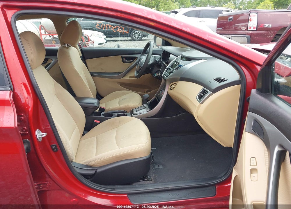 2013 HYUNDAI ELANTRA VIN: 5NPDH4AE8DH444392