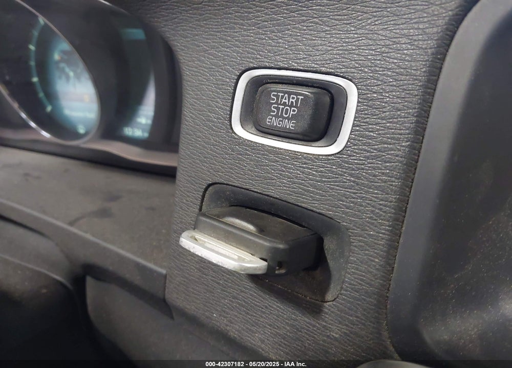 2014 VOLVO S60 T5 VIN: YV1612FH5E1287217