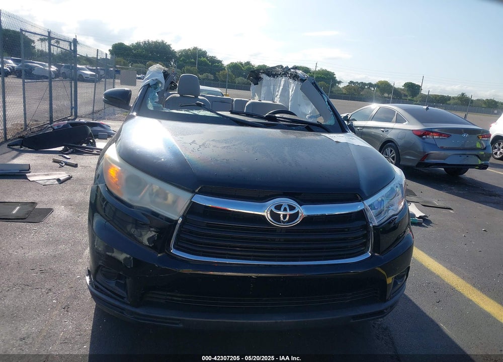 2014 TOYOTA HIGHLANDER LE PLUS V6/LE V6 VIN: 5TDZKRFH4ES005192