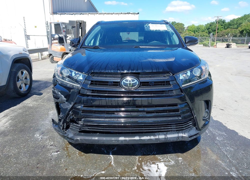 2019 TOYOTA HIGHLANDER SE VIN: 5TDKZRFH8KS573390