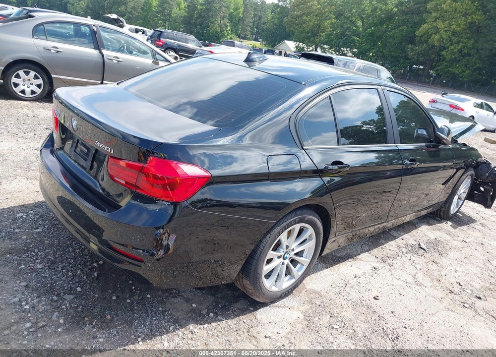 2017 BMW 3 SERIES VIN: WBA8E5G30HNU42709
