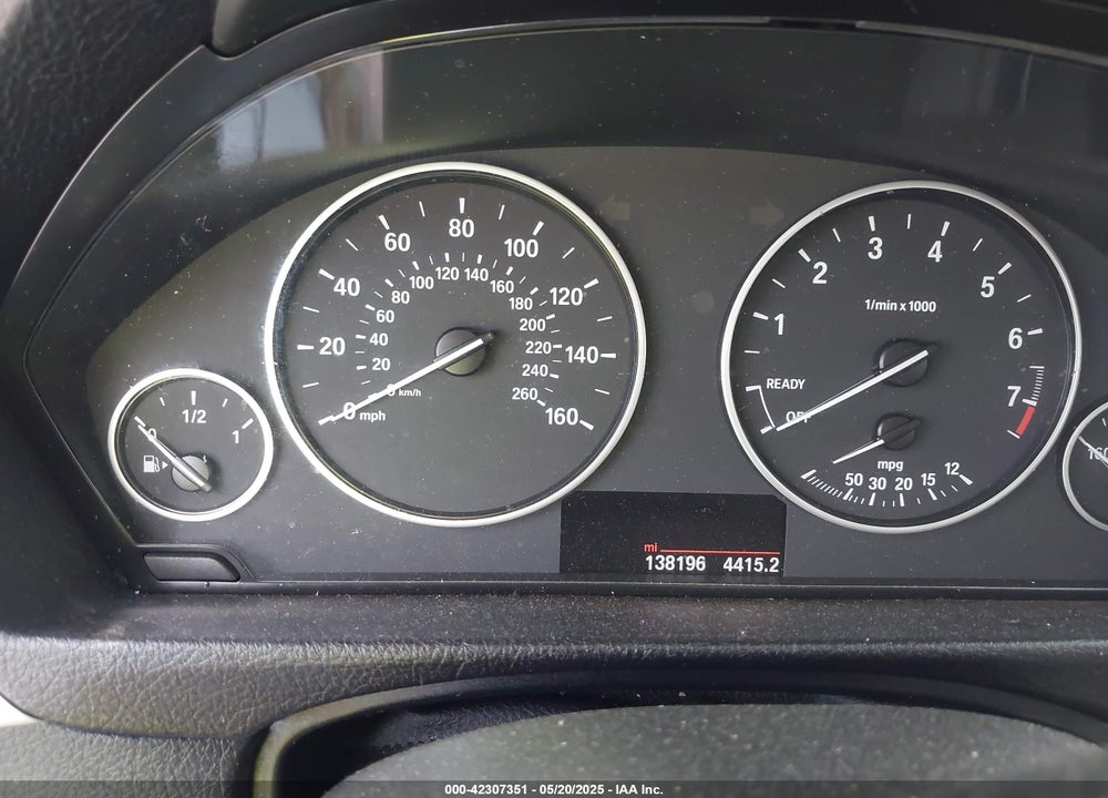 2017 BMW 3 SERIES VIN: WBA8E5G30HNU42709