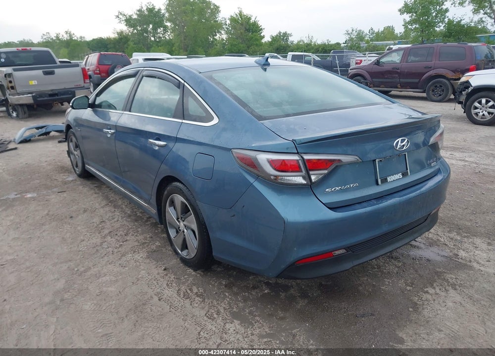 2016 HYUNDAI SONATA VIN: KMHE34L12GA016984