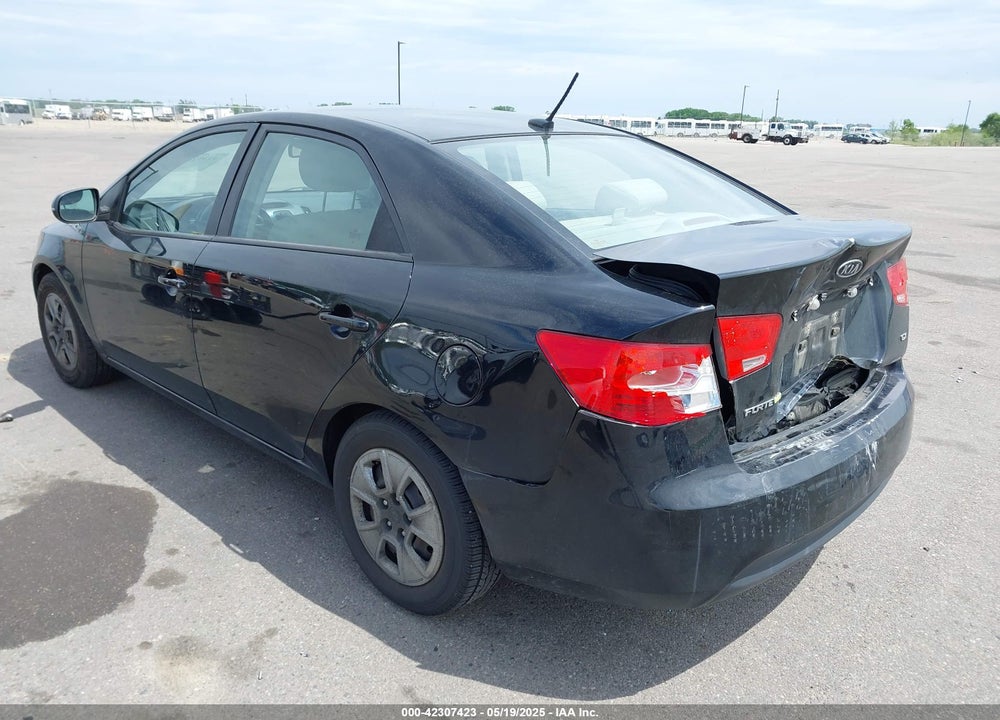 2013 KIA FORTE EX VIN: KNAFU4A25D5672437