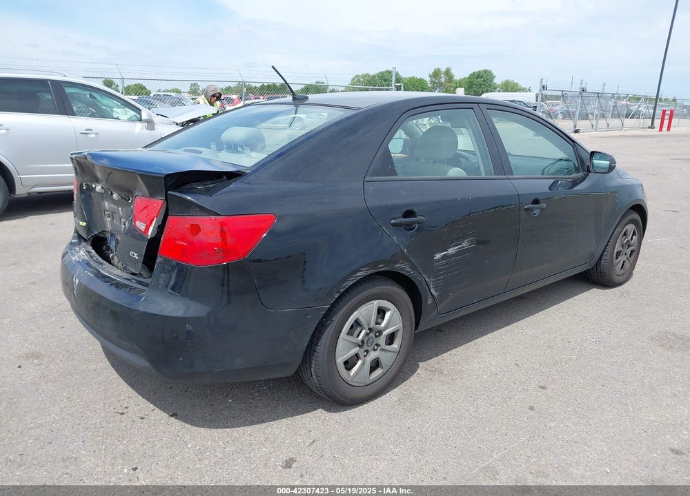 2013 KIA FORTE EX VIN: KNAFU4A25D5672437