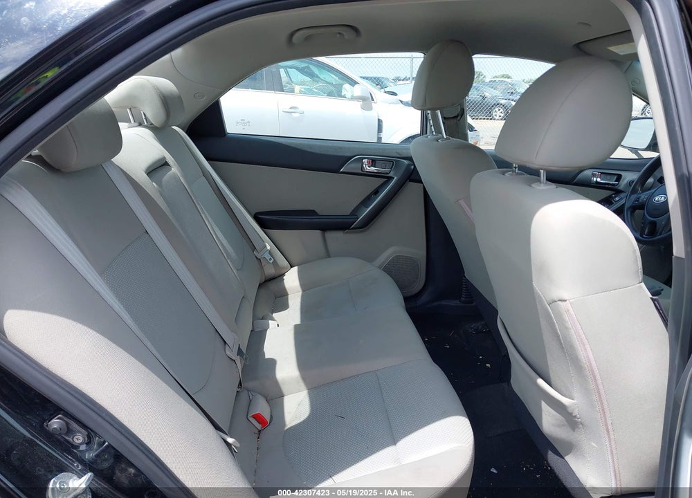 2013 KIA FORTE EX VIN: KNAFU4A25D5672437