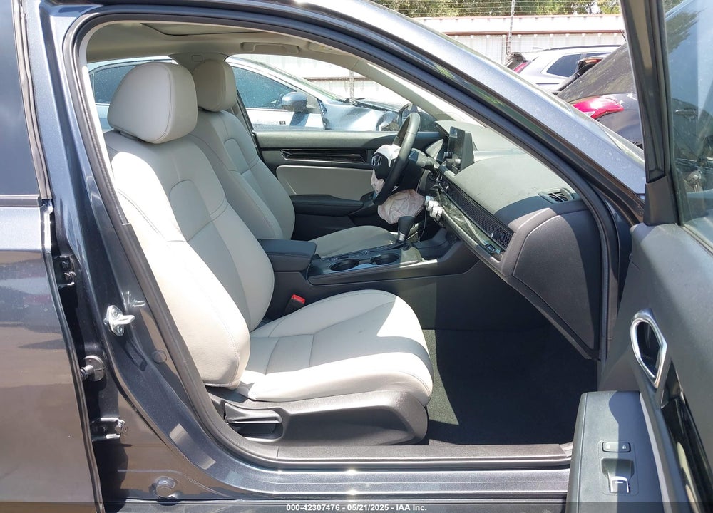 2024 HONDA CIVIC VIN: 19XFL1H73RE029926