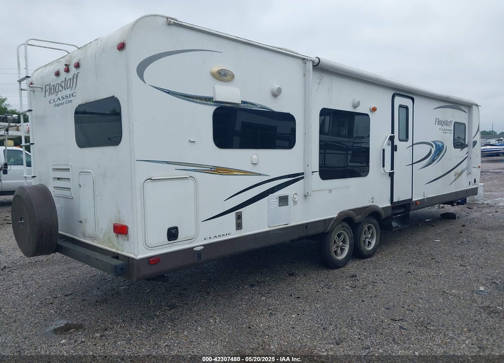 2014 FOREST RIVER FLAGSTAFF 831RKBSS VIN: 4X4TFLG2XE1856535