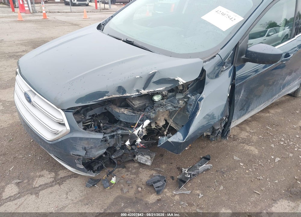 2019 FORD ESCAPE VIN: 1FMCU9HD4KUC01419