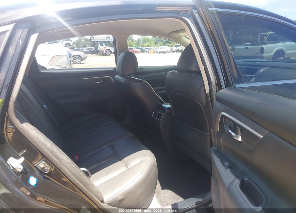 2018 NISSAN ALTIMA 2.5 SL VIN: 1N4AL3AP2JC232341