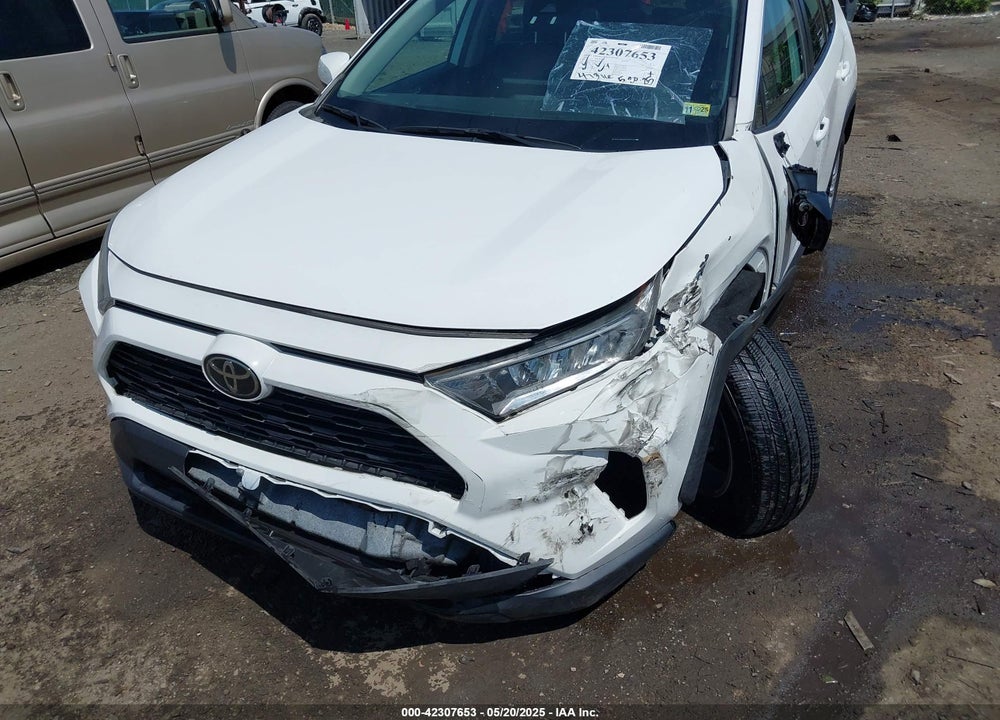 2019 TOYOTA RAV4 XLE VIN: 2T3P1RFV0KC007727