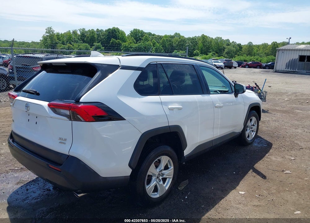 2019 TOYOTA RAV4 XLE VIN: 2T3P1RFV0KC007727
