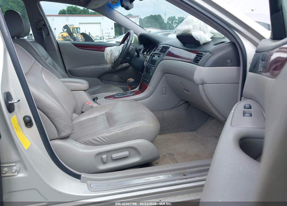 2003 LEXUS ES 300 VIN: JTHBF30G830146283