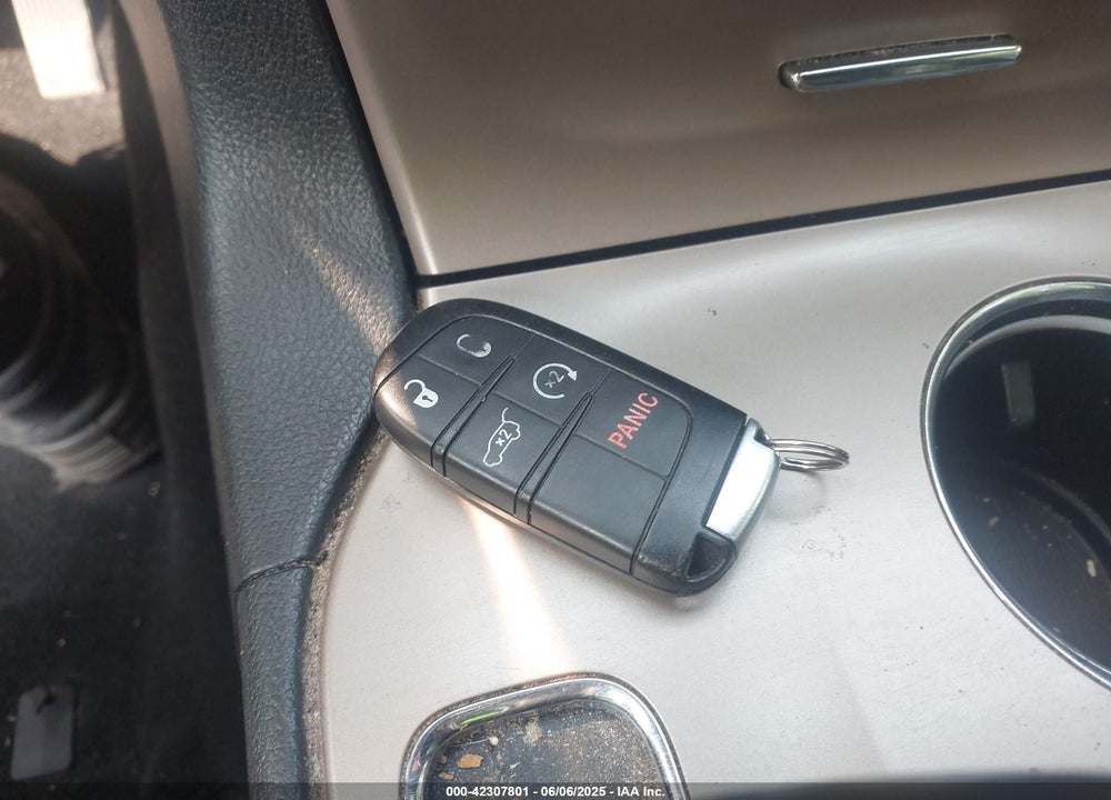 2015 JEEP GRAND CHEROKEE VIN: 1C4RJFBG2FC688012